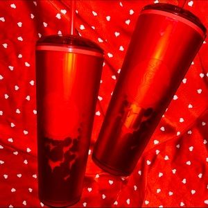 BNWT 2022 Valentine’s Day Starbucks Heart Venti Tumbler